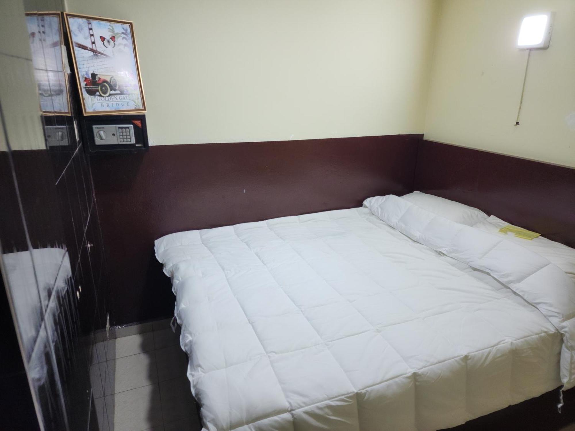 24Seven Guesthouse クアラルンプール エクステリア 写真